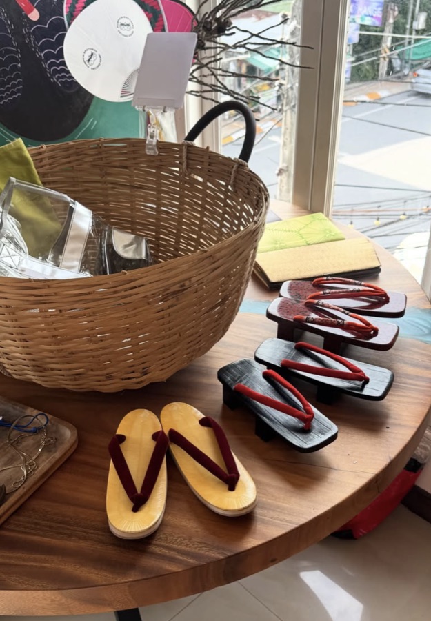 Geta and zori sandals on display